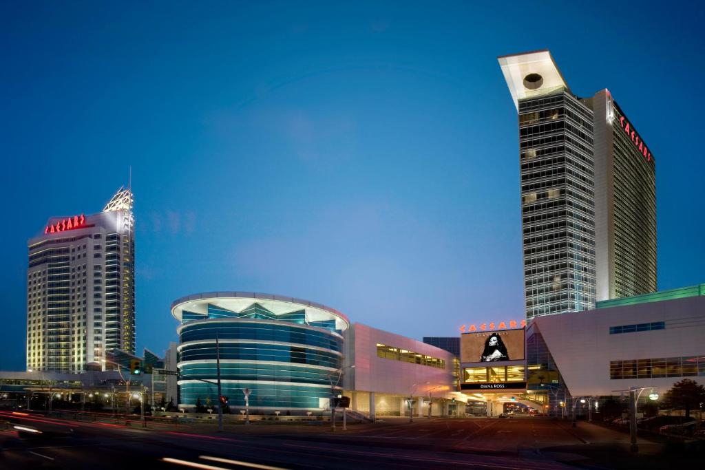 Guest suite inspired by Caesars Windsor riverside luxury